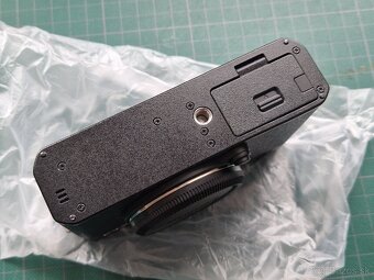 Fujifilm X-E4 - 3