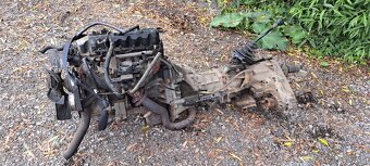 Motor+prevodovka+rozvodovka Jeep Cherokee xj 2.5i - 3