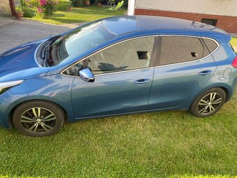 Kia Ceed,Gold,03/14,1.4 CVVT,73kw,100k,6st.manuál, benzín - 3