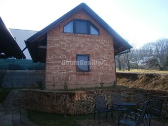 Chatkový komplex šiestich chát na predaj v obci Podhájska  - 3