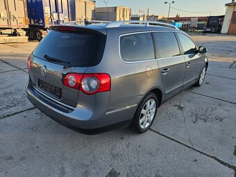Volkswagen Passat B6 2.0 TDI 125kw Rozpredám - 3