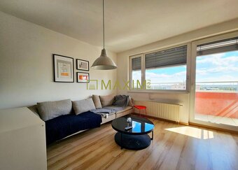 Ponúkame na predaj priestranný 2-izbový byt na Martinčekovej - 3