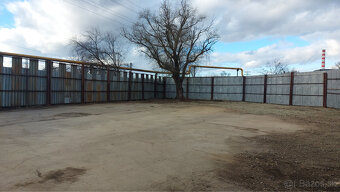 Pozemok na prenájom - 705 m2 - na skladovanie - v južnej čas - 3