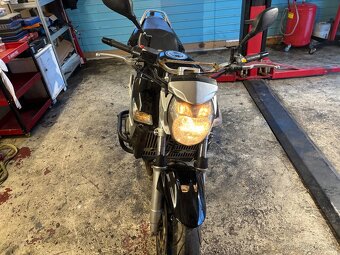 Predám SUZUKI GSR 600 - 3