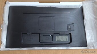 Samsung Smart M5 32" monitor - 3