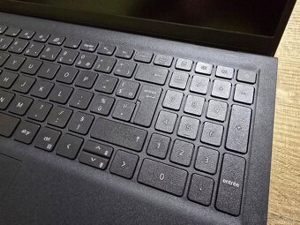 Dell Inspiron 15 3535 s 512gb ssd diskom 8gb ram a ryzen 5 p - 3