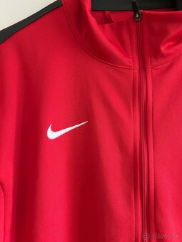 UNISEX FUNKČNÁ MIKINA zn.NIKE č.M - 3
