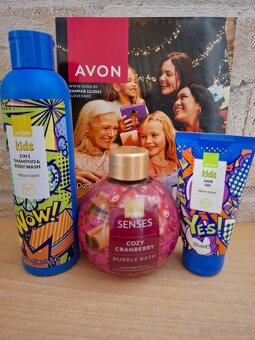 Nove AVON sety - 3