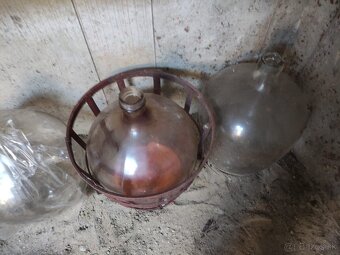 Predám sklenené demižóny - 3