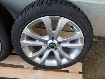 17" Skoda Superb Trifid - 225/45R17 - 3