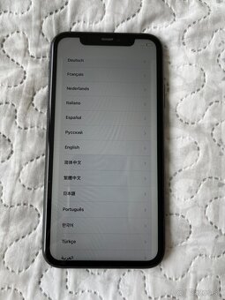 iPhone 11,64GB - 3