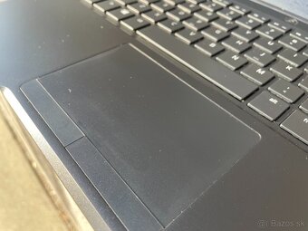 hracia mašina - Razer Blade - NVIDIA GTX 1060, CPU i7-7700HQ - 3