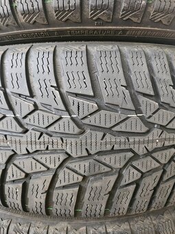 Nokian 205/60 R16 zimné - 3