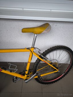 Starsi bicykel Author - 3