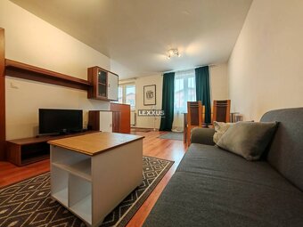 I Veľký 2i byt s balkónom 60 m2, Muškát, Pezinok - 3
