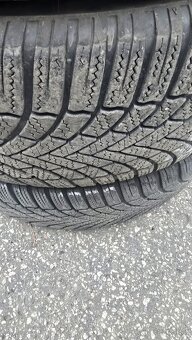 225/60R18 - 3