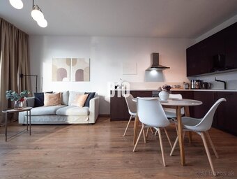 Discovery Residence - 19.p., s výhľadom na mesto - 3