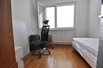 3i byt s veľkým potenciálom v lukratívnej časti Petržalky 65 - 3