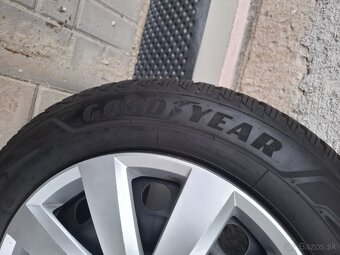 Zimna sada VWGROUP, Goodyear 205/60 R16,5x112,7 mm, 2024 - 3