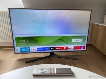 Samsung 4KHD TV 55” so stojanom na stenu - 3