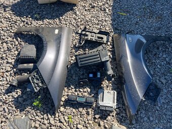 Predám zvyšné náhradné diely zo Seat Altea - 3