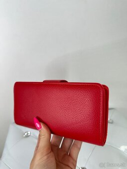 guess penazenka cervena - 3