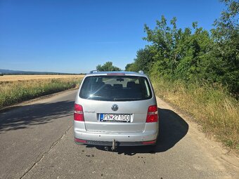 Volkswagen Touran - 3