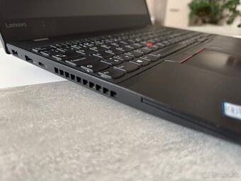 ThinkPad T570 i5/16GB – spoľahlivý notebook - 3