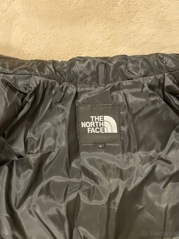 The North Face modrá bunda M - 3