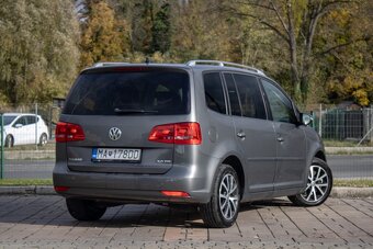 Volkswagen Touran - 3