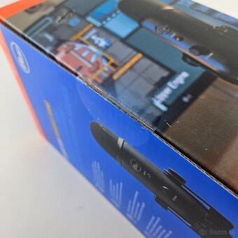 Logitech Blue Yeti Game Stream Kit Yeti USB Gaming Mic - 3