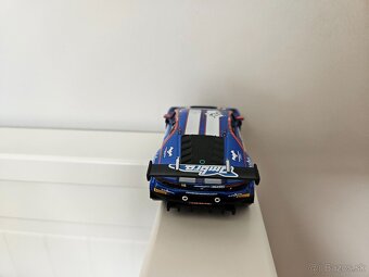 Auto k autodráhe carrera - 3