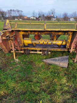 Kukuričný adaptér na kombajn 514 - 3