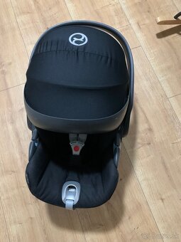 CYBEX Cloud Z i-Size Plus + Base Z - 3