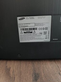 Televizor Samsung a LG - 3