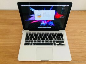 Apple MacBook Pro 13 Mid 2010 - 3