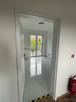 Priestory pre služby vo Veľkych Levároch. - 3