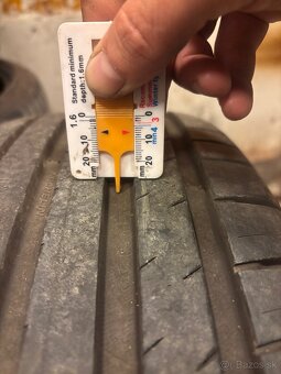 225/60R18 - 3