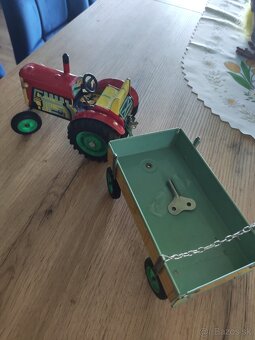 Retro naťahovaci traktor - 3