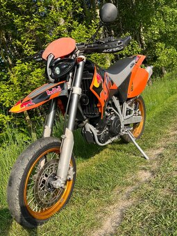 KTM LC4 640 Supermoto - 3