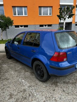 VW Golf IV - 3
