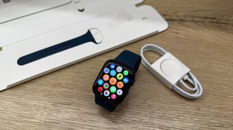 Apple Watch Series 8 GPS 45mm Midnight Aluminium - 3