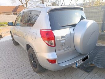 Predám Toyotu RAV 4 - 3