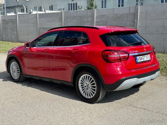 Mercedes-Benz GLA 180 D - 3
