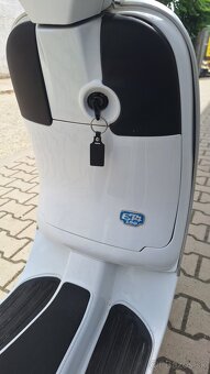 Vespa et150 - 3