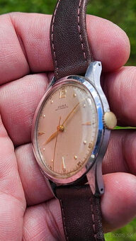 Mechanické hodinky Doxa Anti-Magnetic - 3
