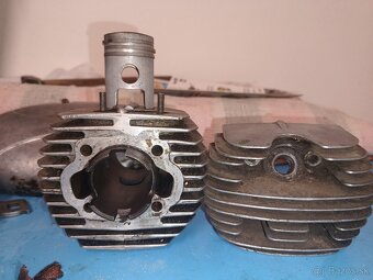 Motor+štitok Jawa 05 piomier - 3