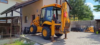 Predám jcb 2cx - 3
