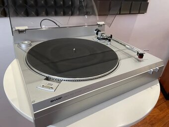 Gramofón Sharp RP-31 Direct Drive - 3