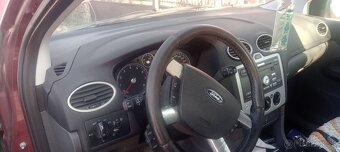 Predám Ford Focus - 3